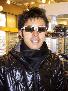 「吉田隼人」さん